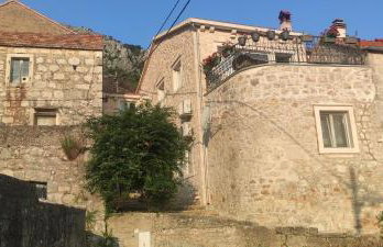 Biserka hidden gem of the island Hvar - Photo 6