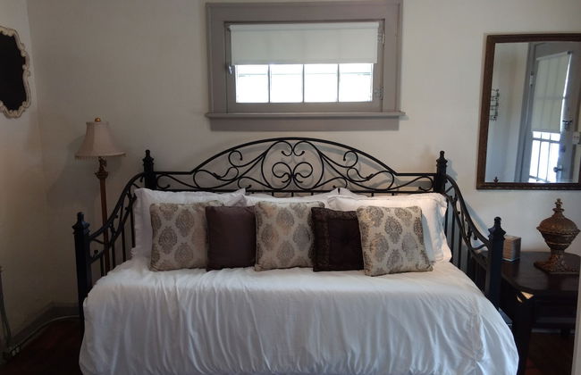 Beautiful Downtown Indy Guest Homes - Foto 22