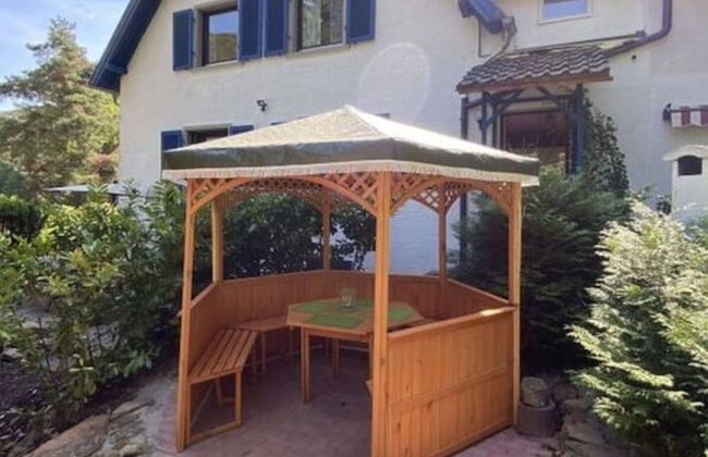 Idyllic Holiday Home - Foto 18