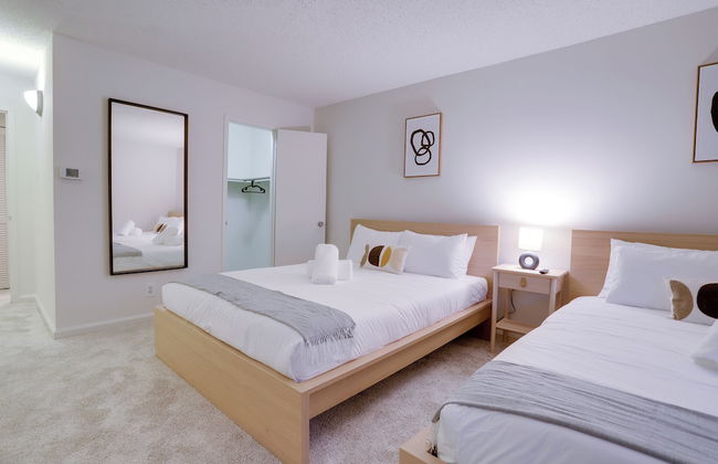 Serene DC-Area Apartments - Photo 7