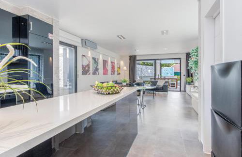 Casa moderna con piscina, Wi-Fi, AA, barbacoa y parking en Sant Pere Pescador - ES-89-73 - Foto 20