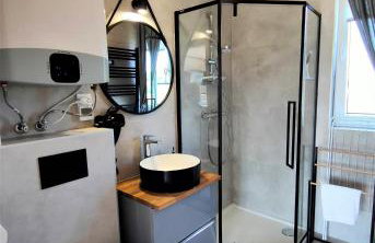 Słońce i Woda Domki Całoroczne, Podgrzewany Basen, Balia z jacuzzi, Klimatyzacja, Bezpłatny Parking - Foto 41