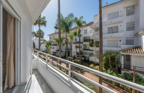 Stunning Duplex by the Golf & Terrace by the beach - Foto 49