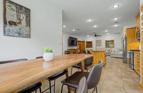 Oakridge Ranch: Pool + Hot-tub, Pickleball Court, Whiskey & Wine Room - Foto 157