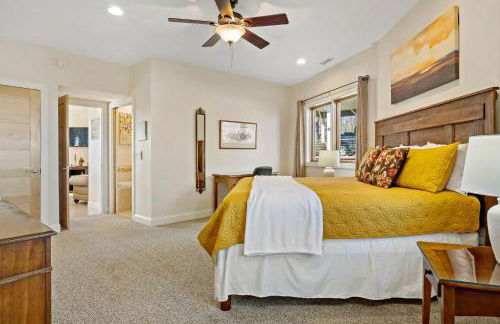 Skytop Chalet Pet Friendly, Hot Tub and Views - Foto 69