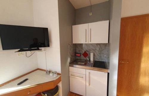 ABM Apartment 26 - Photo 9