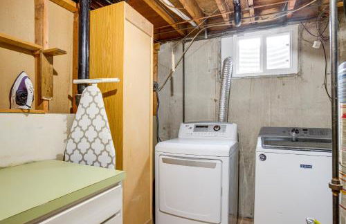 Gather Family! Home with Fenced Yard in Wheat Ridge - Foto 31