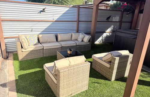 Mins from the UofA & Downtown 4BR 2BA Entire Home - Foto 3