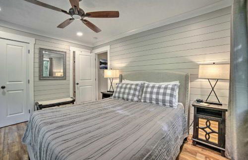 Crystal River Cabin with Scenic View and Fire Pit - Foto 11