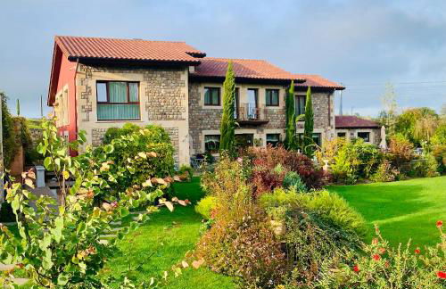 La Fuentona de Santillana - Foto 1