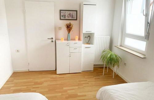 3 bedroom apartment in Leverkusen - Foto 2
