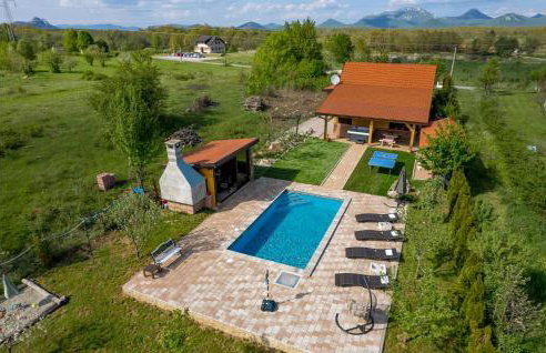 Gorgeous Home In Lovinac With Sauna - Foto 1