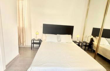 Metro Avenida de América 11 AMCH Hospedaje - Photo 2