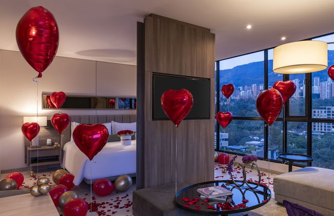 York Luxury Suites Medellín - Photo 26