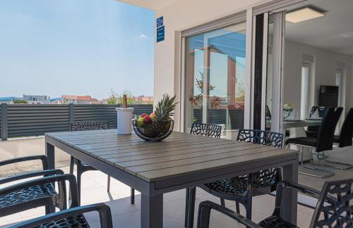 VILA VASILJ dein eigener Pool oder dein eigener Whirlpool mit Aussicht, dein Urlaub, deine Privatsphäre, deine Wahl - Photo 51