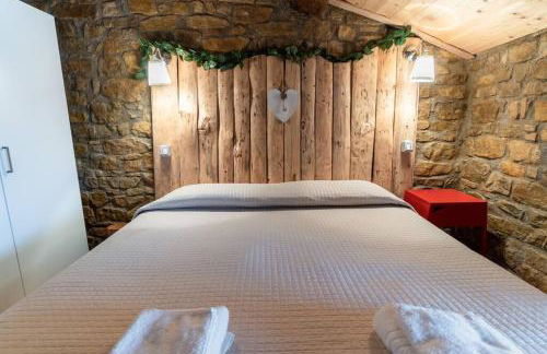 Casale Viozzi - Casa Vacanze con piscina nelle Marche - Foto 59