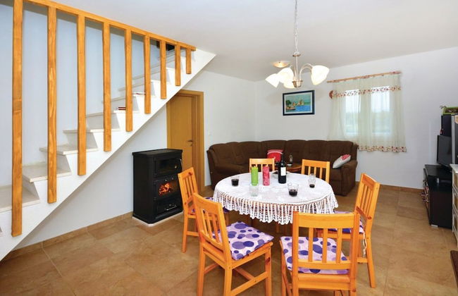 New Modern House in a Quiet Island Area w. Garden - Foto 8