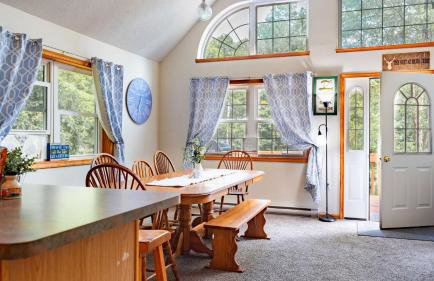 The Nest at Brier Crest by Avantstay Game Room, Expansive Deck & Fire Pit - Foto 6