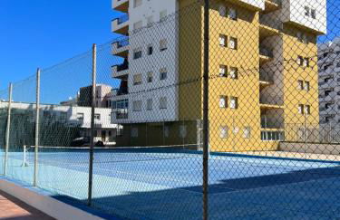 APARTAMENTO NUEVO CÉNTRICO en PRIMERA Línea de playa con vistas al Mar, Piscina, aire acondicionado y wifi - Foto 28