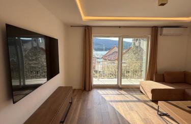 Villa Lungomare-Large Waterfront Apartment -Lungomare Promenade 6 - Foto 17