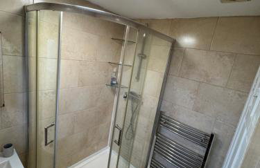 Cosy 2bed home near NEC BHX HS2 Business Park - Foto 28