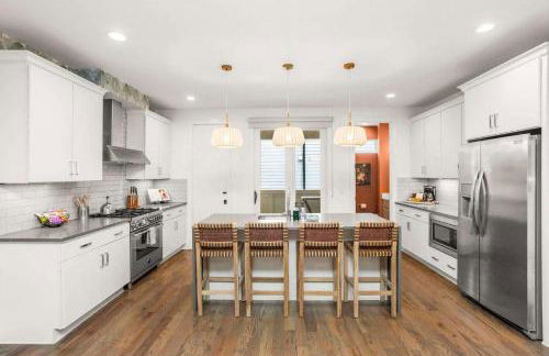 CHARM Near Broadway in Walkable 8th Ave S - Foto 14