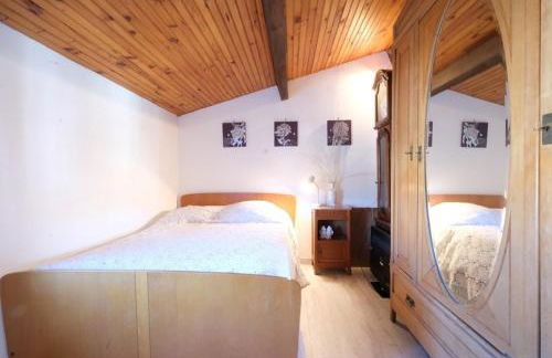 jolie location, maison avec piscine et joli jardin fleuri, à oppède dans le luberon en provence – 6 personnes - Foto 18