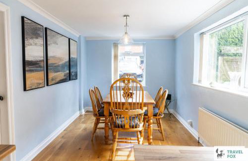 Smithy Bank Cottage - with free parking! - Photo 9