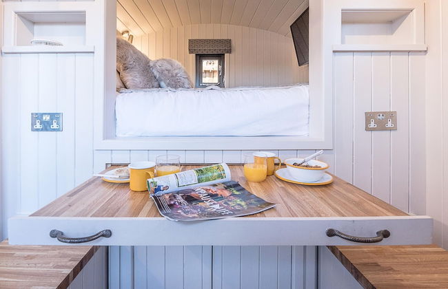 Bo Peep, Shepherds Hut, Thorpeness, - Photo 6