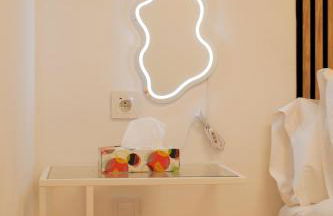 Studio 5 mins from El Palo Beach WiFi & AC - Photo 13