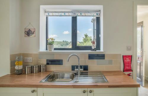 Stunning modern apartment in the Cotswolds sleeps six - Foto 9