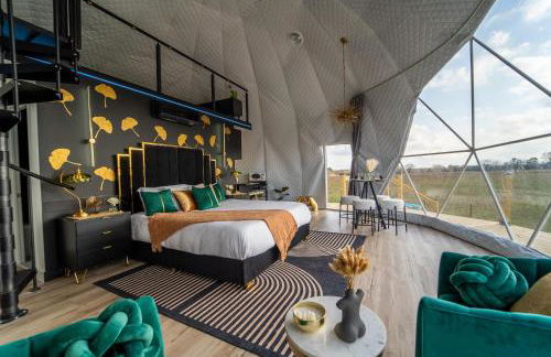 Deluxe Stargazer Dome Retreat in Stunning Nature - Photo 6