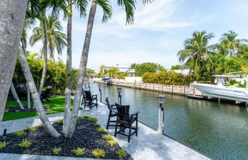 Villa Franchella - Waterfront Luxury Home, Pool, 45 Dock - Foto 51