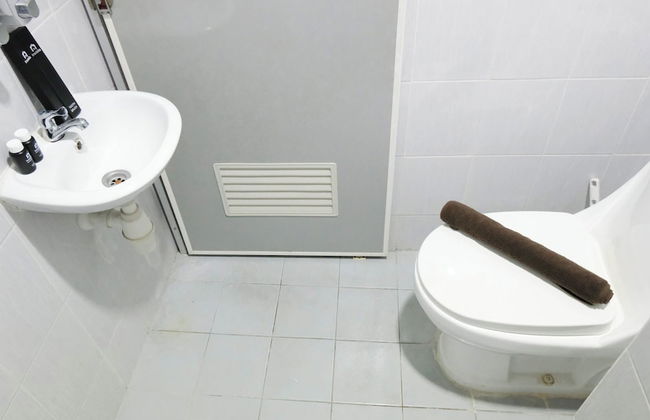 Best Deal and Spacious 2BR at Dian Regency Apartment - Foto 16