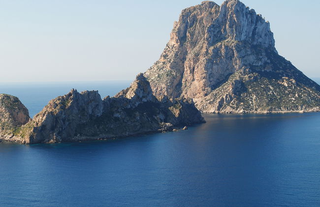 Crucero a Es Vedrà con Aperitivo y Bebidas - Visita Guiada - Foto 2