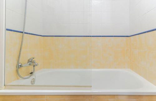 RentitSpain - Picena - Casa Picena Terraza y Senderismo en la Montaña - Photo 37