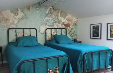 Le Logis du Moulin Gîte avec Jacuzzi, à 800m de la Cité Médiévale - Foto 2