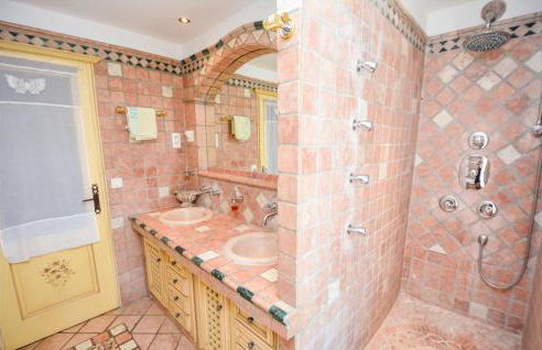 Amazing Home In Orgon - Foto 43