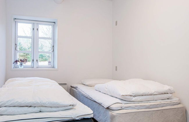 6 Person Holiday Home in Allingabro - Foto 2