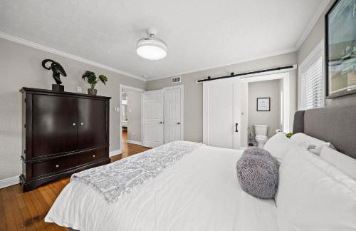 The Queen's Gambit I - Photo 14