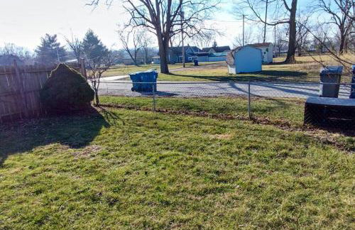 Perfect Combo of Charm & Comfort- 2Bedroom Home - Foto 32