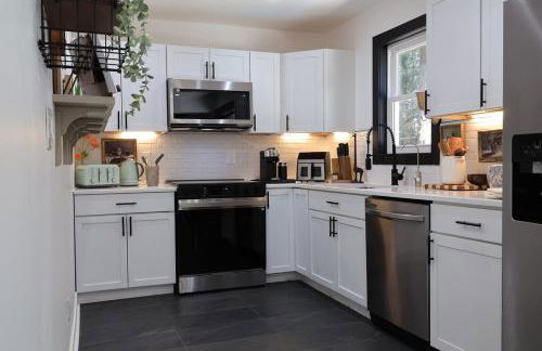 Creekside Family Dreamland - Hot Tub, Firepit, Arcade - Foto 47