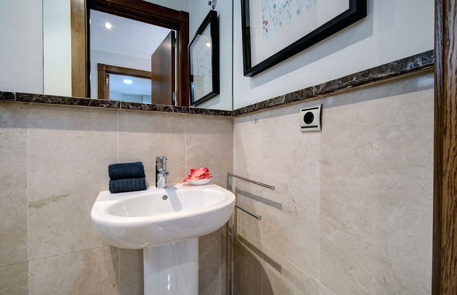 A Beautiful Modern Two Bedroom Villa - Foto 25