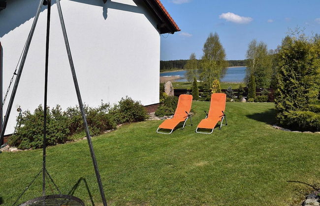 Holiday Home at the Lake in Kiedrowice - Photo 11