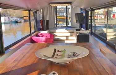 Péniche ! Amours Le Dô Karina Bisch 2019 - Foto 2