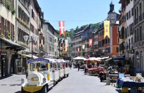 Appartement spacieux / T2 refais à neuf / proche centre - Foto 3