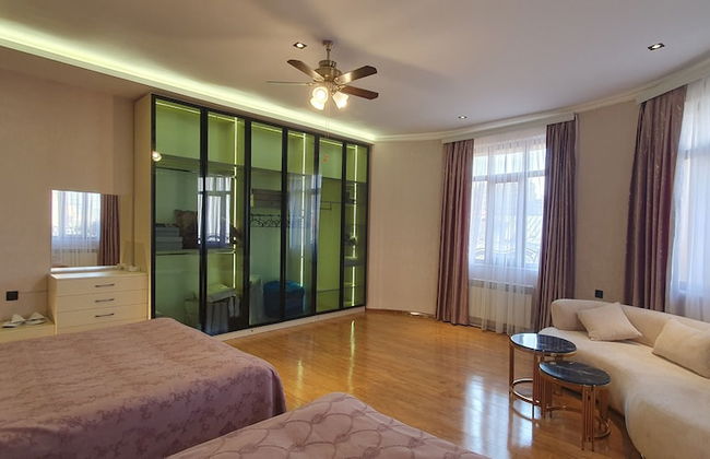 The Pearl of Nizami Street - Foto 6