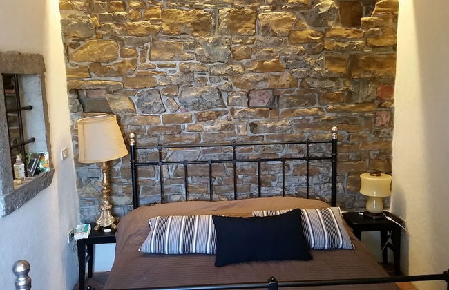 Monfort Apartments - Photo 4