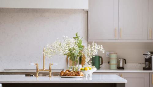 Our House Collective - Luxury Stay in Lincoln City Centre, Hot tub, Sleeps 16 - Foto 2