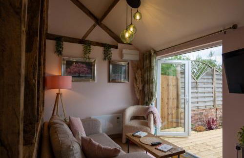 Field View Cottage hottub, dog friendly great view - Photo 18